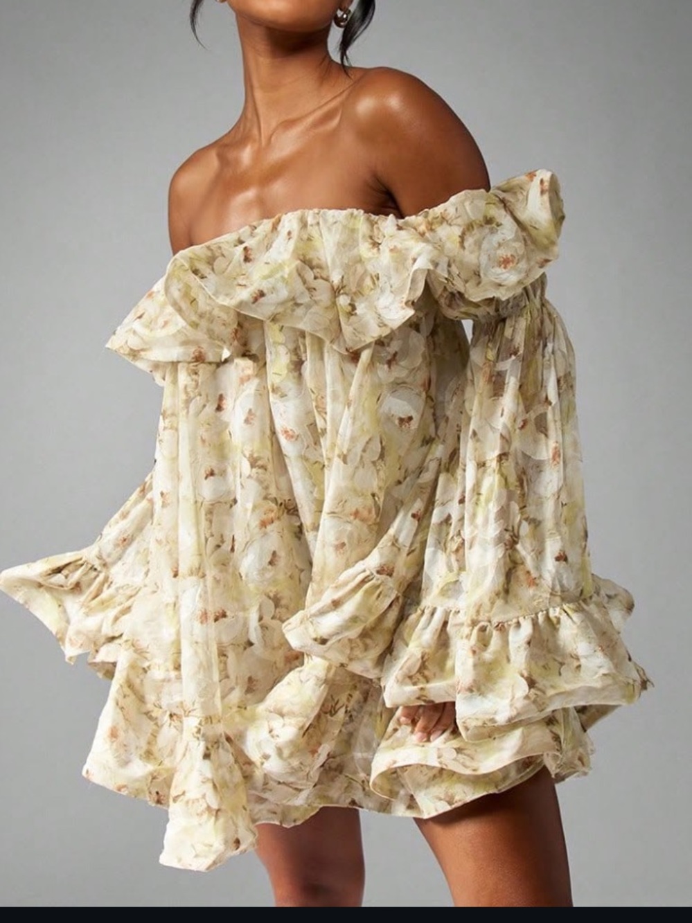 Missguided  Off the shoulder floral mini dress
